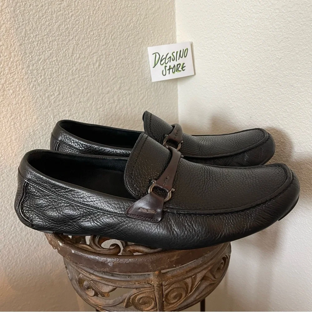 Salvatore Ferragamo Grand Prix Pebbled Leather Driver Loafer